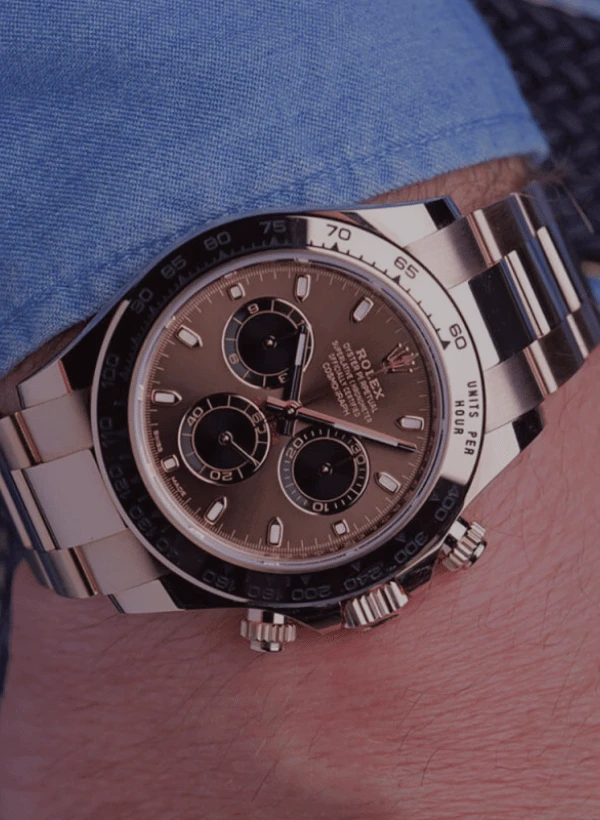 uhrlux section 1 mobile background 2